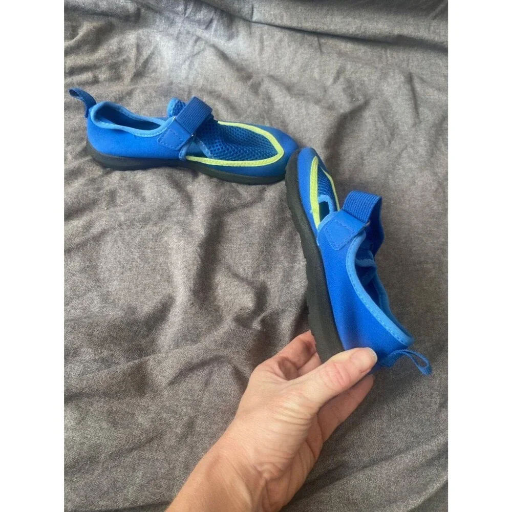 Wonder Nation Blue Velcro Kids Water Shoes